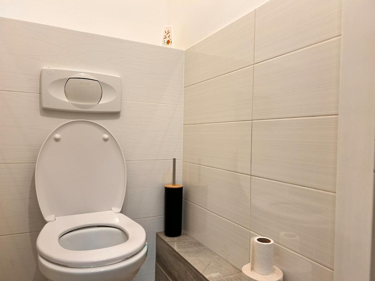 Spacious Central 4-Room Suite For 6 - Near Subway Wien Exteriör bild
